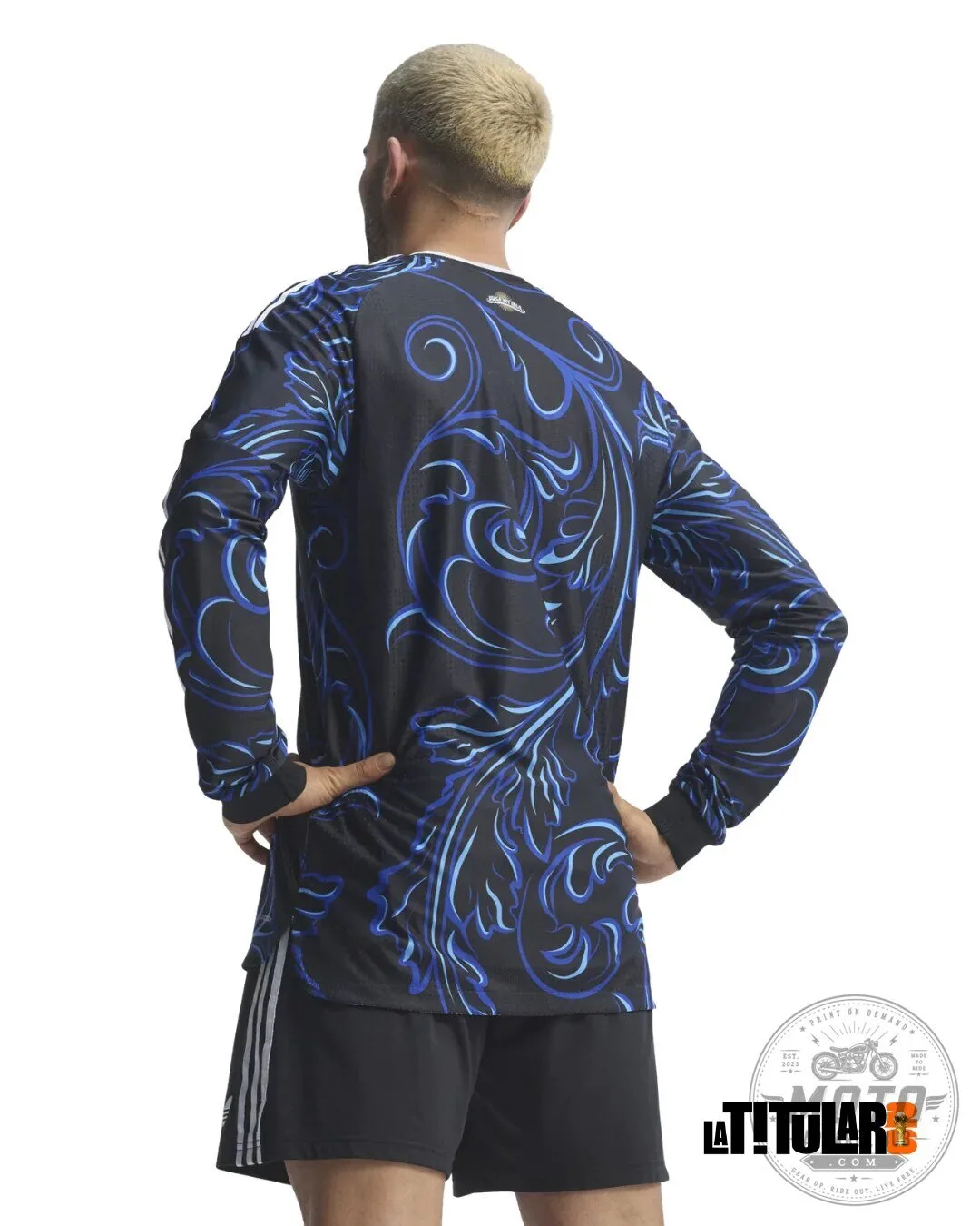 Away Long Sleeve Soccer Jersey for Argentina National Football Team - World Cup Edition 11 Away Long Sleeve Soccer Jersey for Argentina National Football Team - World Cup Edition